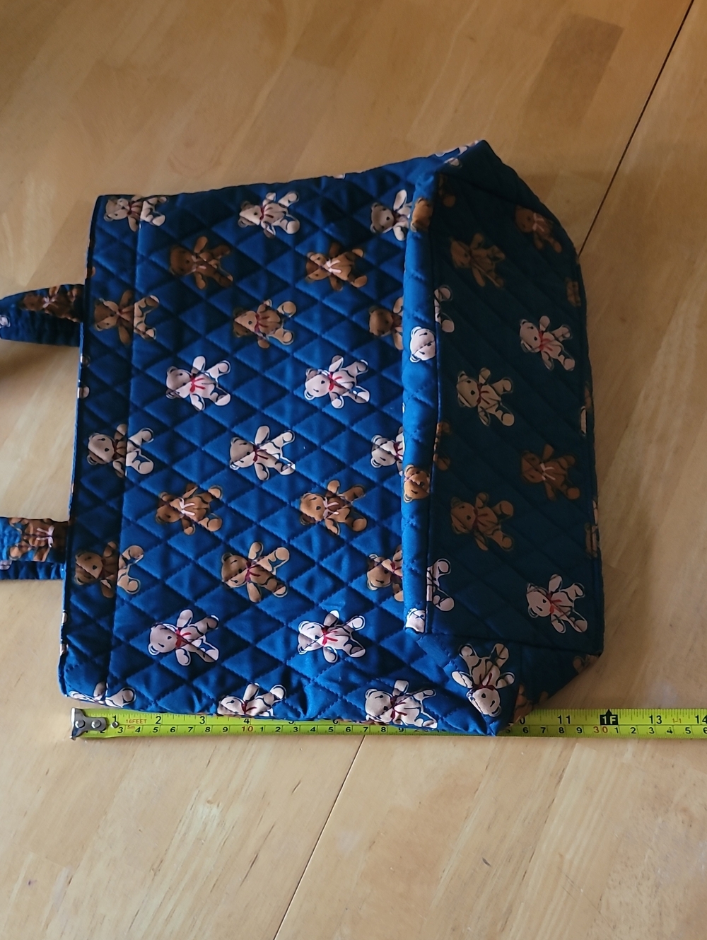 Vera Bradley Small Original Zip Tote in Bunch of Bears - Picture 7 of 11
